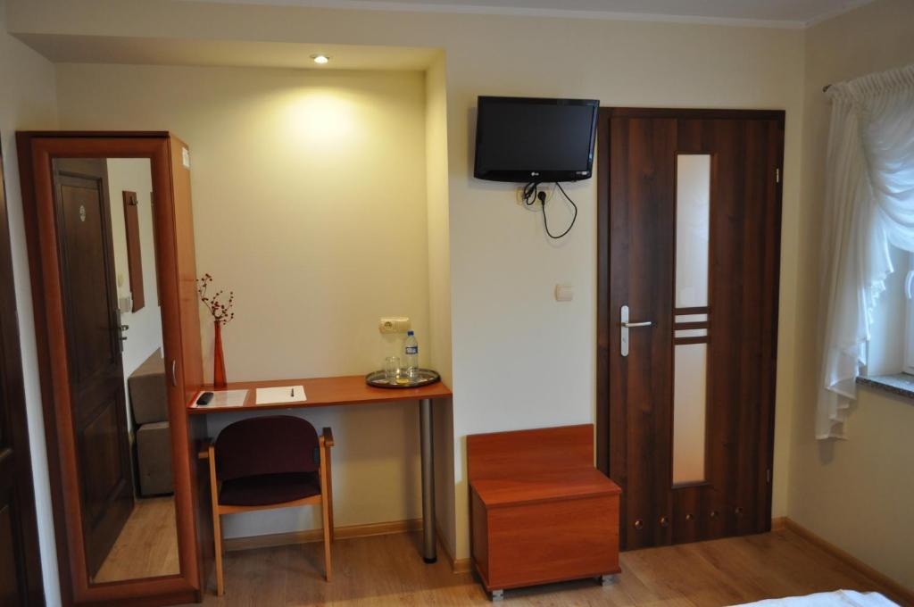Bankietowa Hotel & Restauracja 오스토프 빌코폴스키 외부 사진